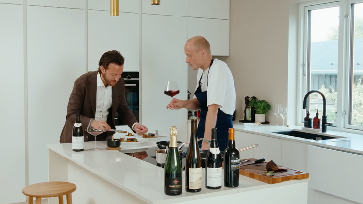 Esben Bjerre & Mads Cortsen smager årets nytårskasse