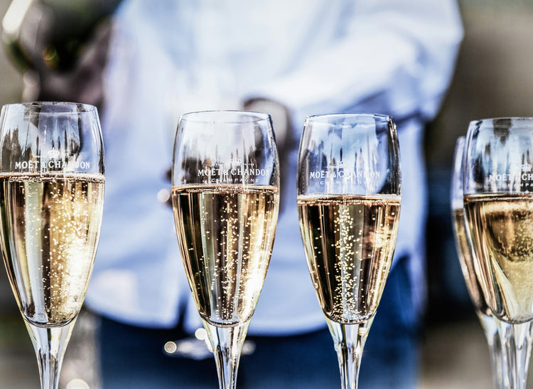 Mousserende vin: Find de bedste typer og priser