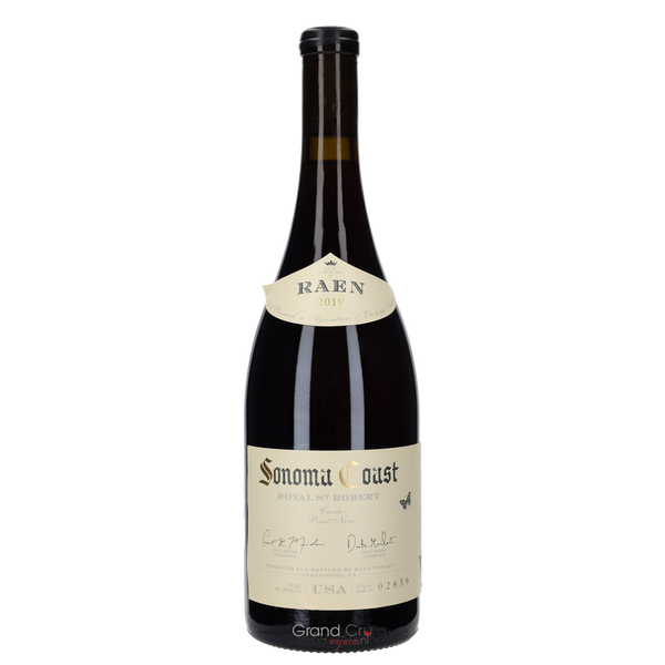 2019 Raen Fort-Ross Seaview Home Field Pinot Noir - Bottle Hero