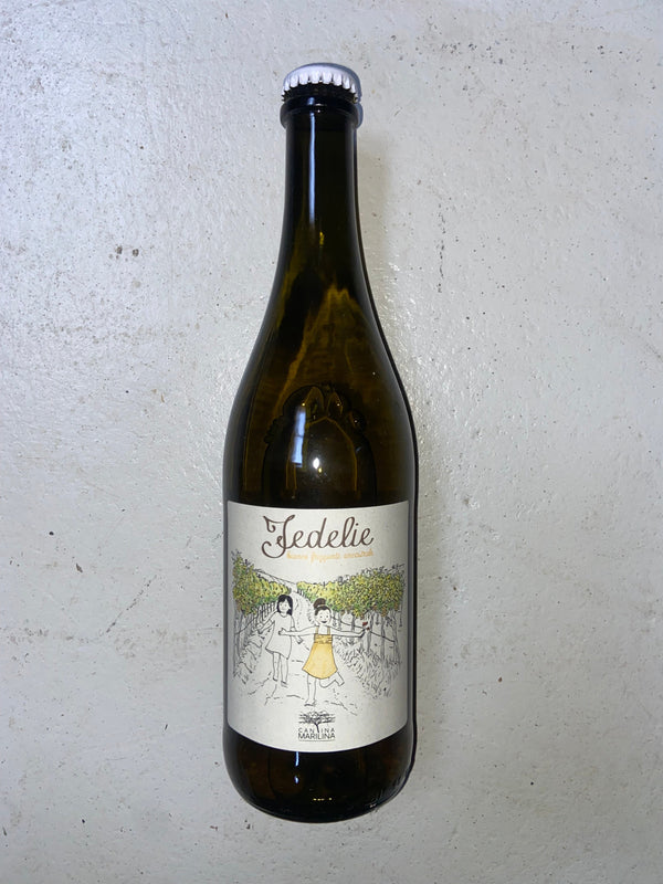 Cantina Marilina Fedelie Ancestrale NV - Bottle Hero