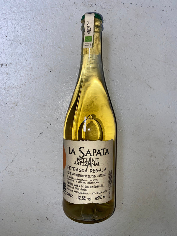 La Sapata Petiant Artizanal  Feteasca Regala - Bottle Hero