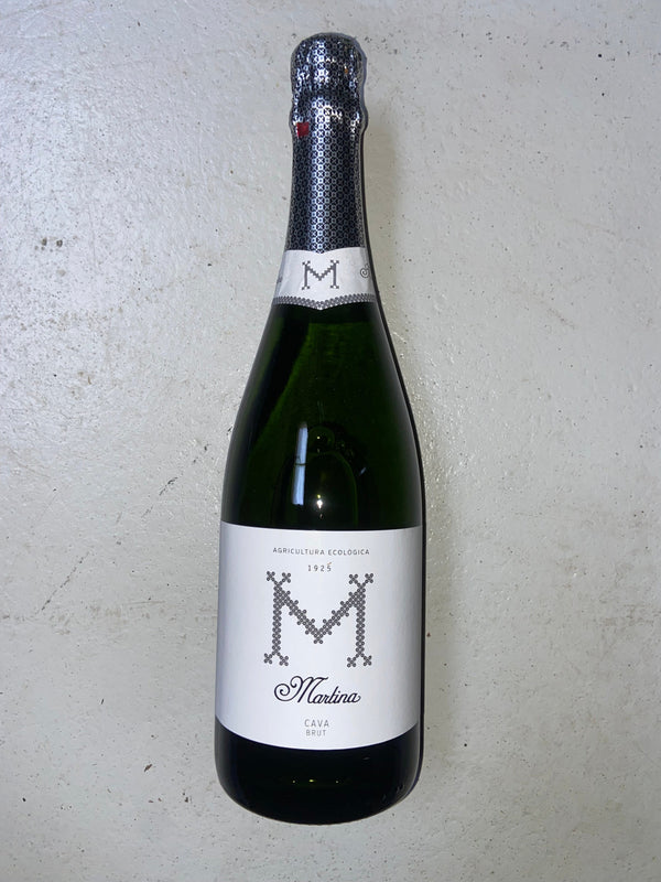 Martina Cava Brut - Bottle Hero