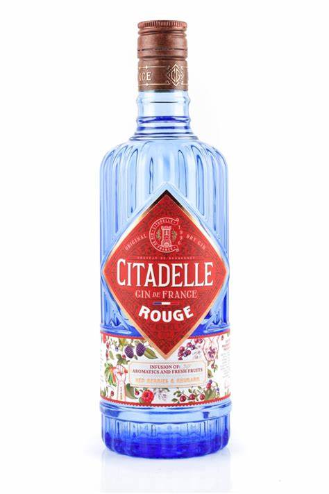 Citadelle Gin Rouge - Bottle Hero