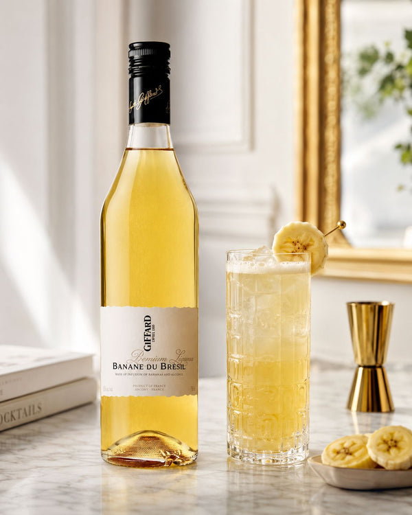 Giffard Bananes des Brésil Premium Likør - Bottle Hero