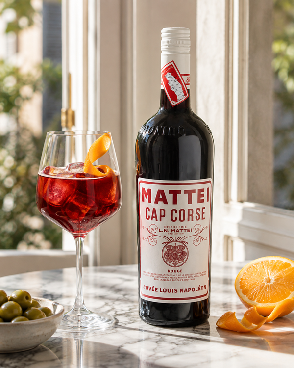 L.N.Mattei, Cap Corse Rouge Mattei Grande Reserve Vermouth 17% - Bottle Hero