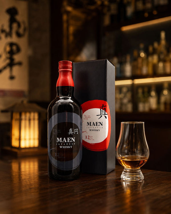 Maen Destillery, Maen Pure Malt 12 år Whisky "The True Circle" Japan 70 cl. 43% - Bottle Hero