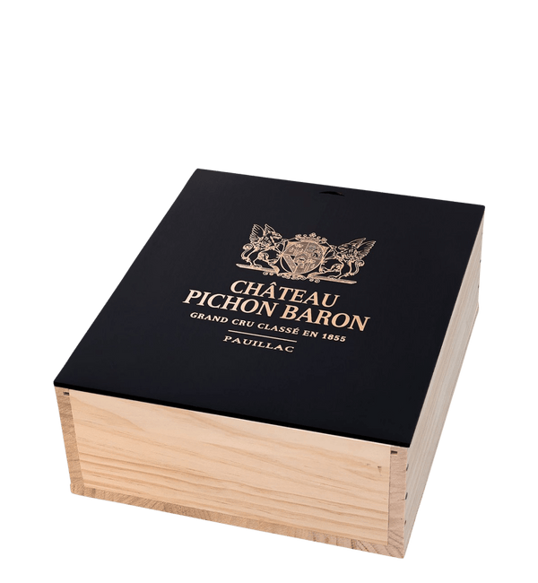 Château Pichon-Longueville au Baron de Pichon-Longueville Black Gift Box 2015 (3 flasker) - Bottle Hero