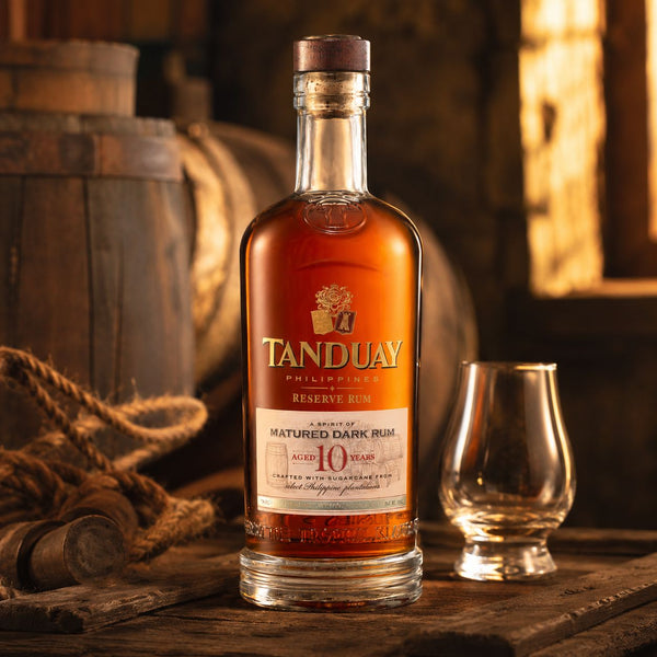 Tanduay Destillers, Tanduay 10 år - Bottle Hero