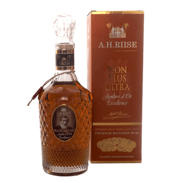 A. H. Riise Non Plus Ultra Ambre. - bottlehero.dk