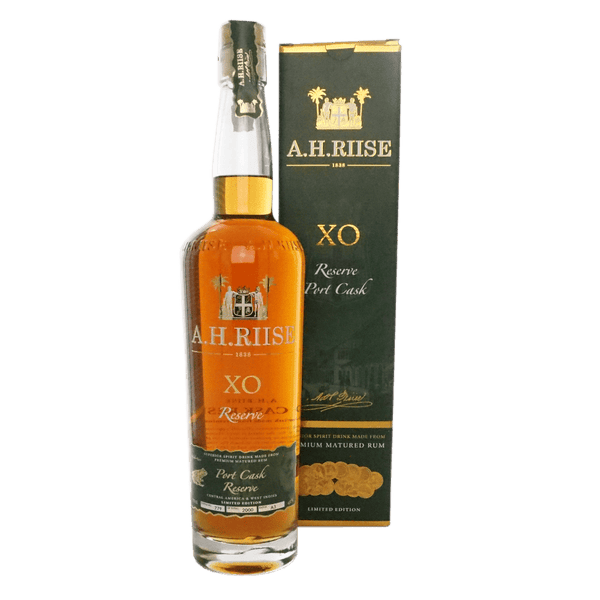 A. H. Riise Port cask finish - bottlehero.dk