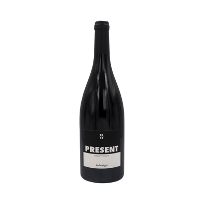 Solveigs Present Pinot Noir 2016 - bottlehero.dk